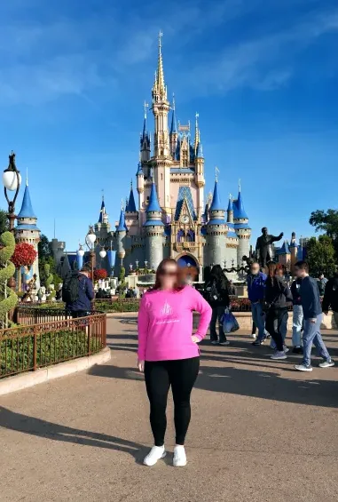Emma, 37