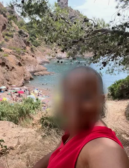 Esila, 33