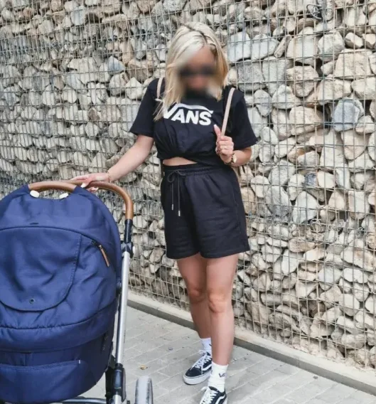 Hannah, 34