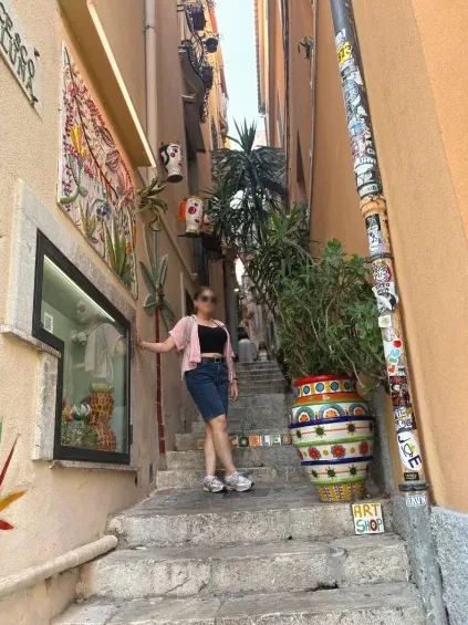 Melissa, 35