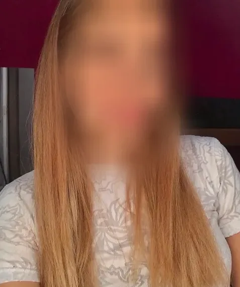 Melissa, 24