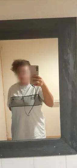 Priscilla, 31