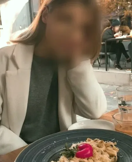 Renske, 37