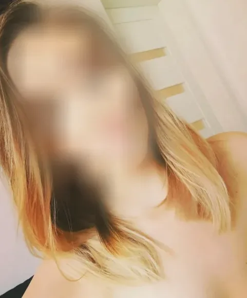 Sofia, 24